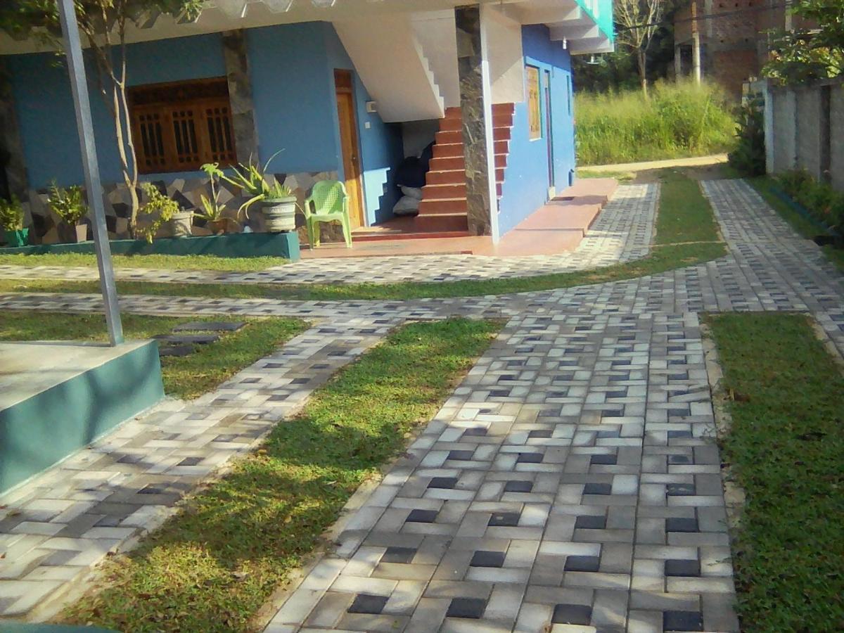 Thomasha Homestay Wellawaya Exterior photo