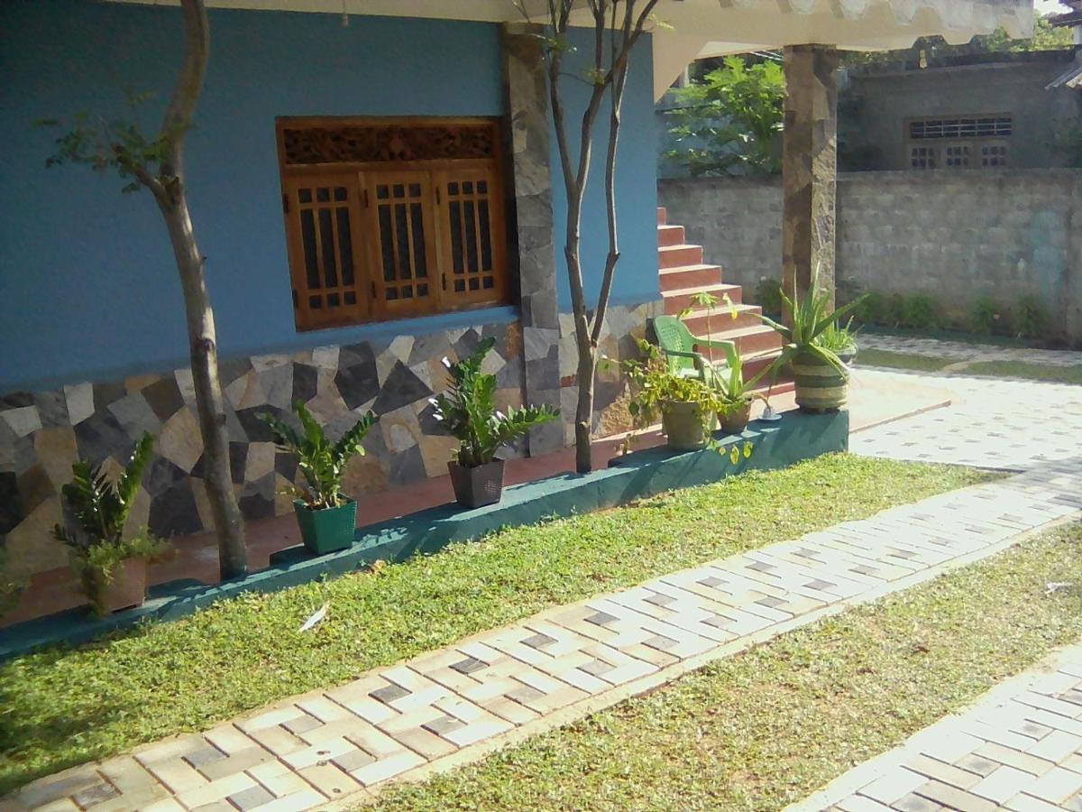 Thomasha Homestay Wellawaya Exterior photo