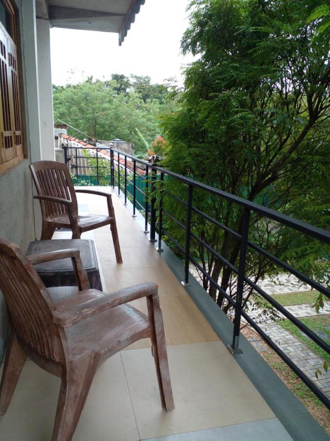 Thomasha Homestay Wellawaya Exterior photo